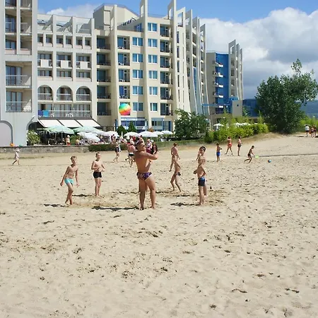 Sea Regal One Bedroom Apartment Apartment *